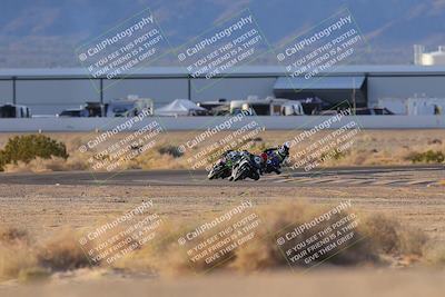 media/Dec-17-2023-CVMA (Sun) [[bf0c04832d]]/Race 18 Formula Twins-Formula 40 UL/